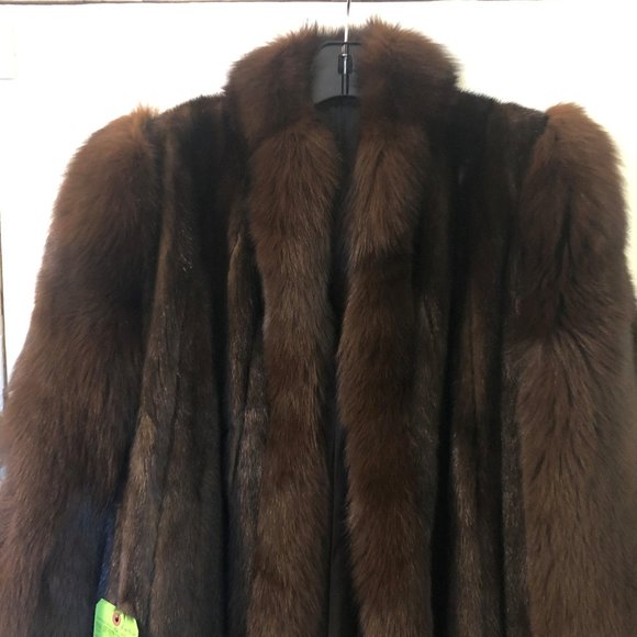 Vintage Women’s Fox-Trimmed Luna Mink Coat